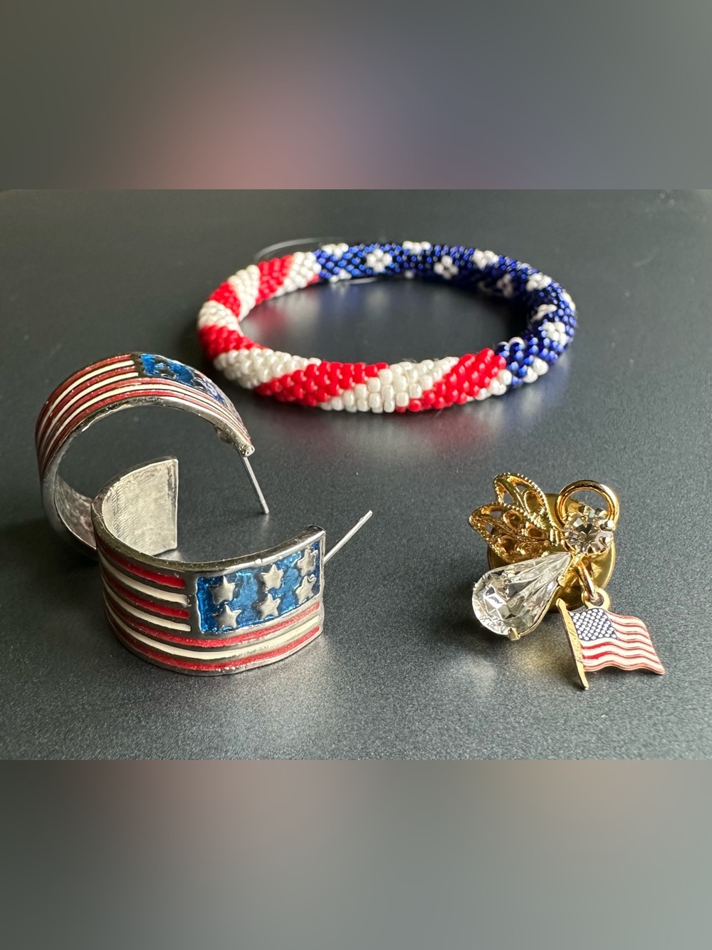 🇺🇸 Patriotic Jewelry Bundle - Bracelet 
Earrings & Flag Guardian Angel Pin Set